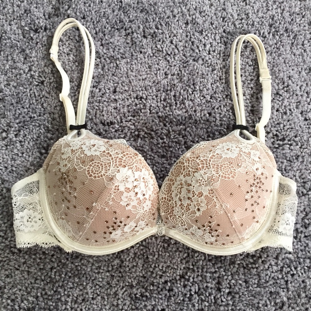 Victoria’s Secret Lingerie Bra Sexy little things